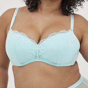 Torrid plus full coverage lightly lined underwire lace bra, 54B, blue